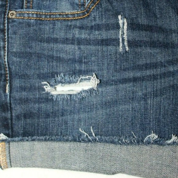 Aeropostale Bayla Skinny 5/6 Cut Off Jean Shorts - Picture 6 of 11
